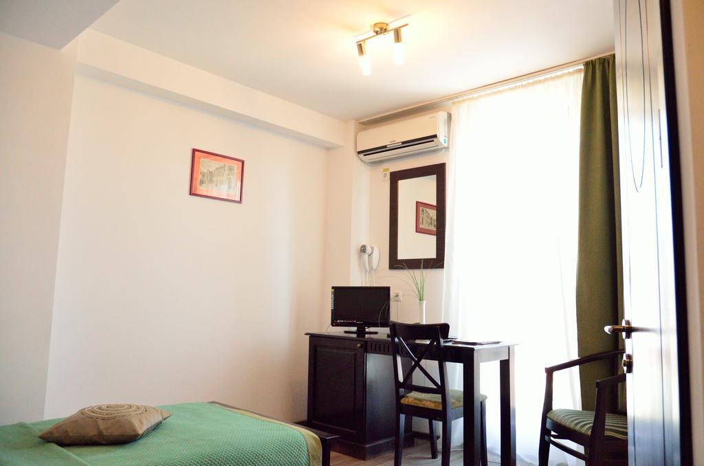 Hotel Belleville Iasi Luaran gambar